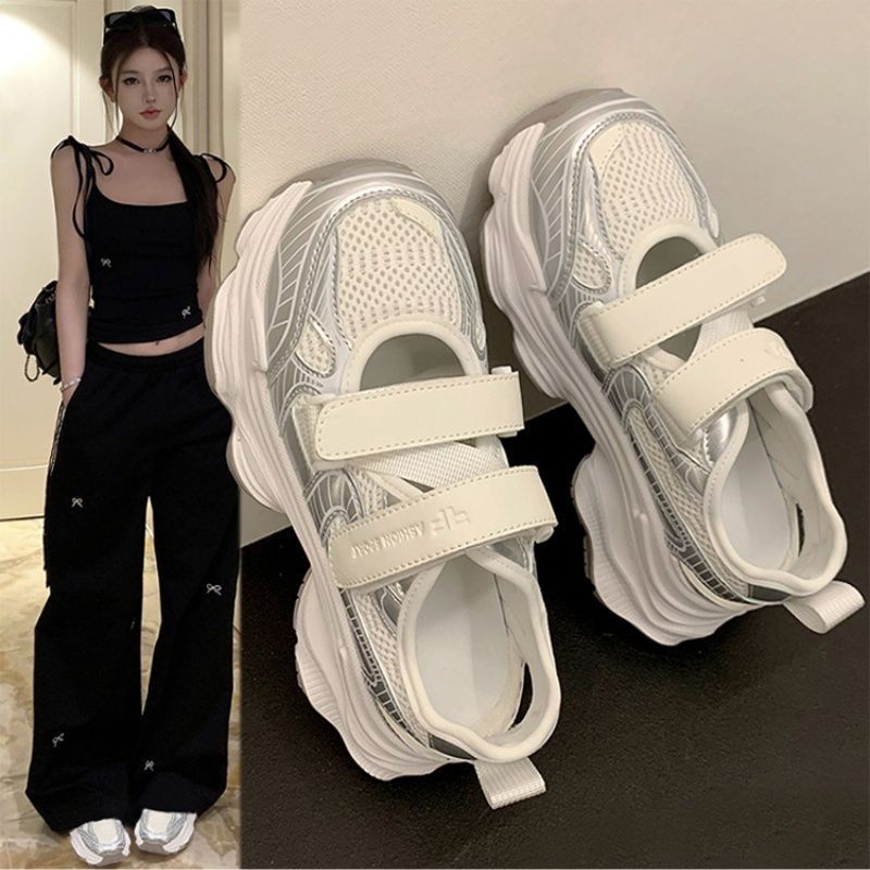 Velcro Strap Sandal - Sandal Platform Berongga Perak Metalik Wanita