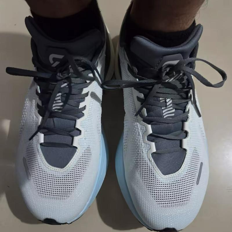 Sepatu Lari DYNAFISH Xiao Nian - Men Shoes Vs Women ulasan dan harga