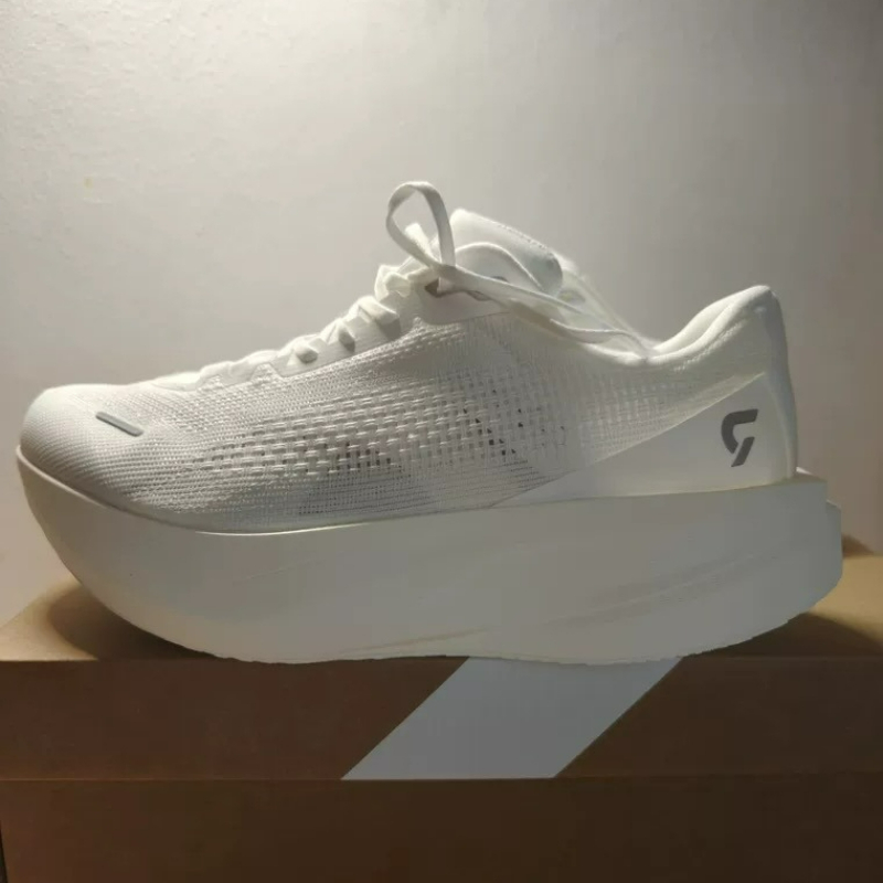 Sepatu Latihan DYNAFISH Untuk  - Men Shoes Vs Women ulasan dan harga