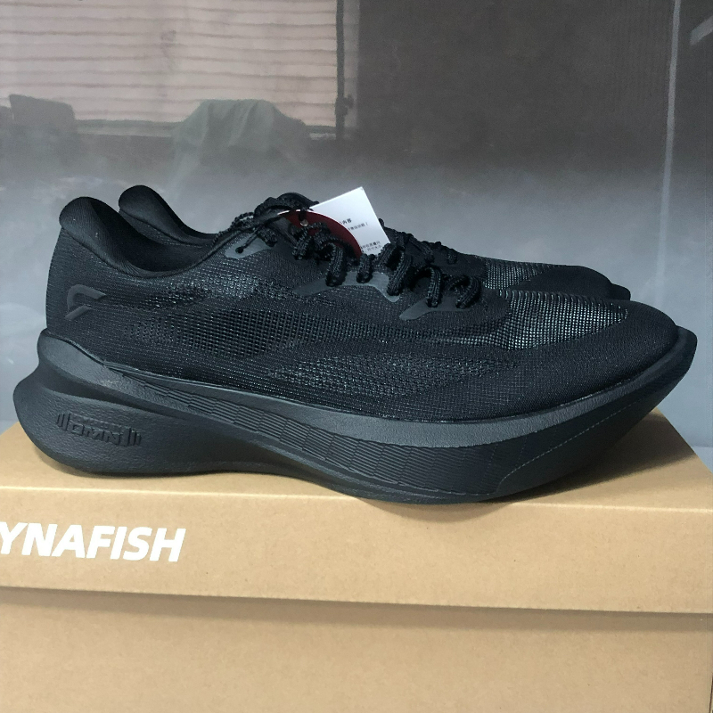 Sepatu Lari Profesional untuk  - Men Shoes Vs Women ulasan dan harga